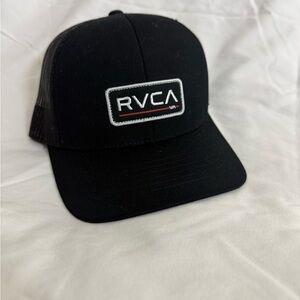 RVCA Black Trucker Hat – Snapback – Mid Fit